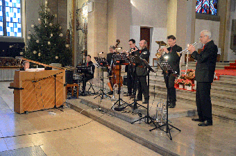 Das Ludwigsburger BlechblserQuintett und das Uli Gutscher Jazz-Trio aus Stuttgart an Silvester 2012