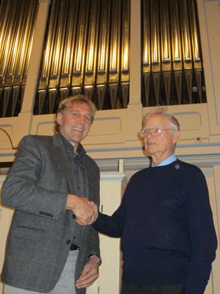 Herr Karl Humborg rechts mit KMD Markus Grohmann