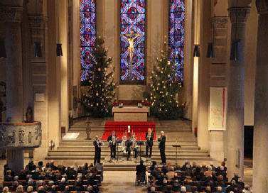 Foto vom Silvesterkonzert 2013 mit Blick auf die Apsis