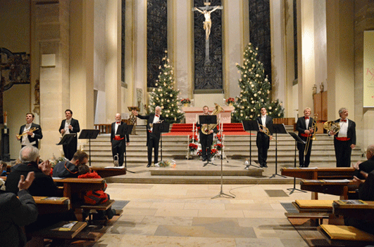 Das Ludwigsburg Festival Brass in der Apsis von St. Petrus und Paulus